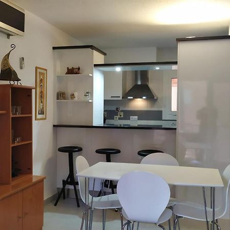Bonito Apartamento, Con Piscina, Excelente Wifi Y Aire Acondicionado Pals Ngoại thất bức ảnh