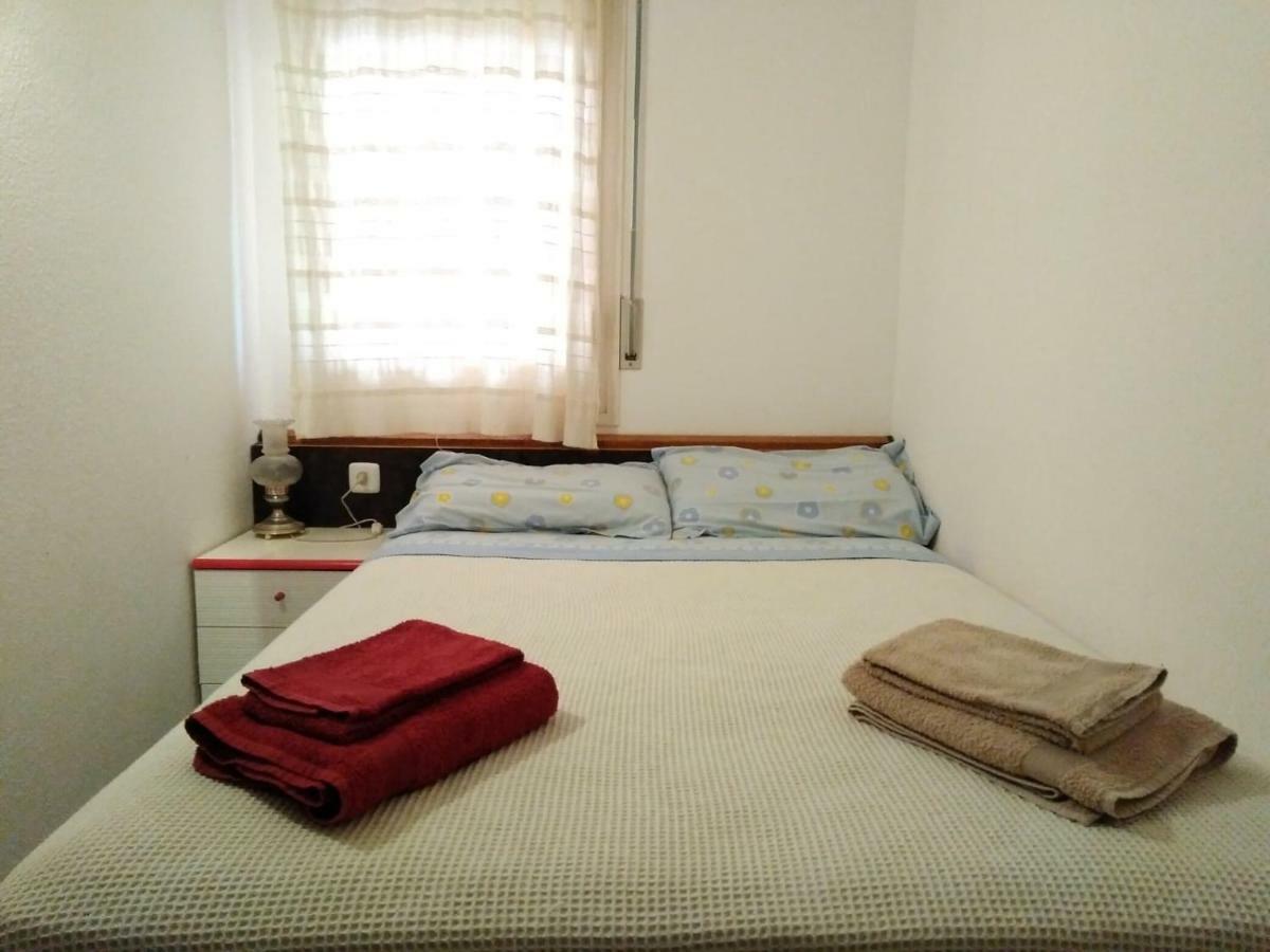Bonito Apartamento, Con Piscina, Excelente Wifi Y Aire Acondicionado Pals Ngoại thất bức ảnh